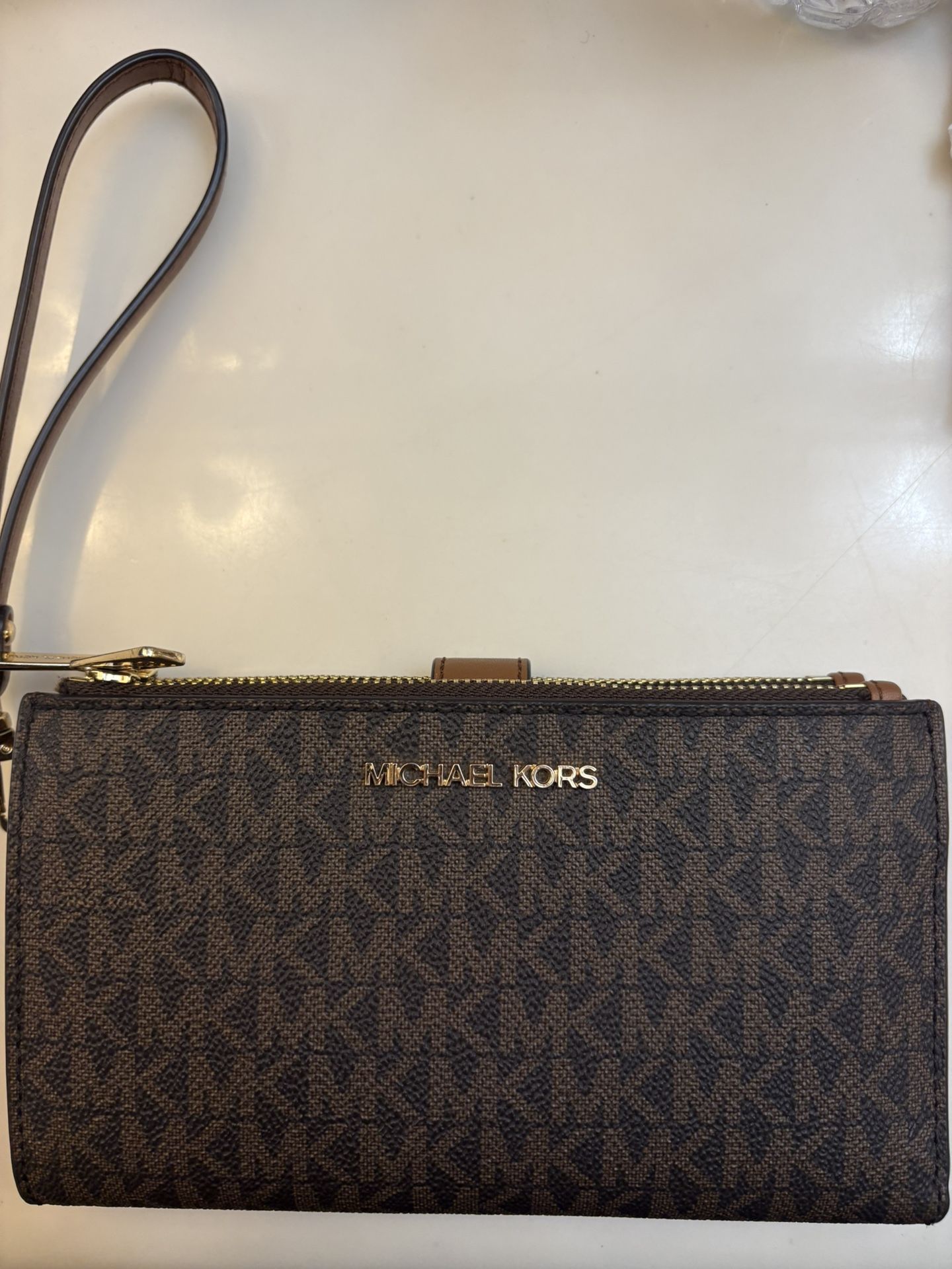 Michael Kors Double Zip Wristlet With Phone Holder