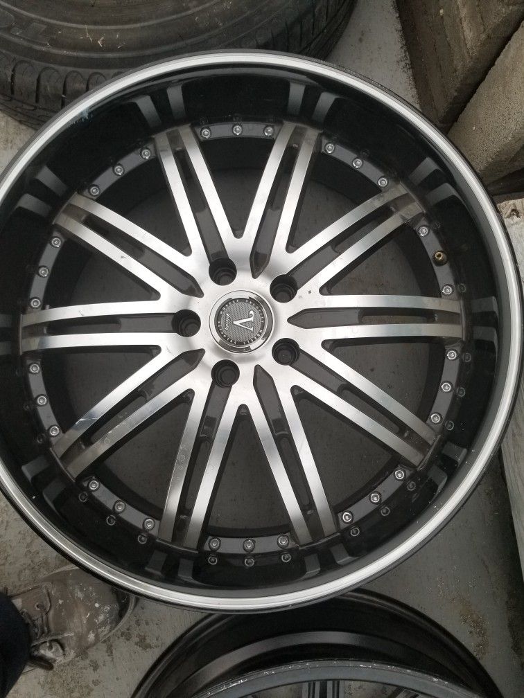 2 20" Wheels