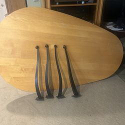 Room and Board Maple Dining Table