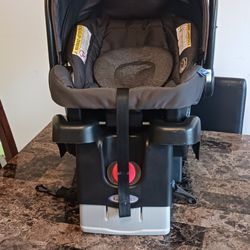 Graco Snugride 35 Lite Baby Car Seat 