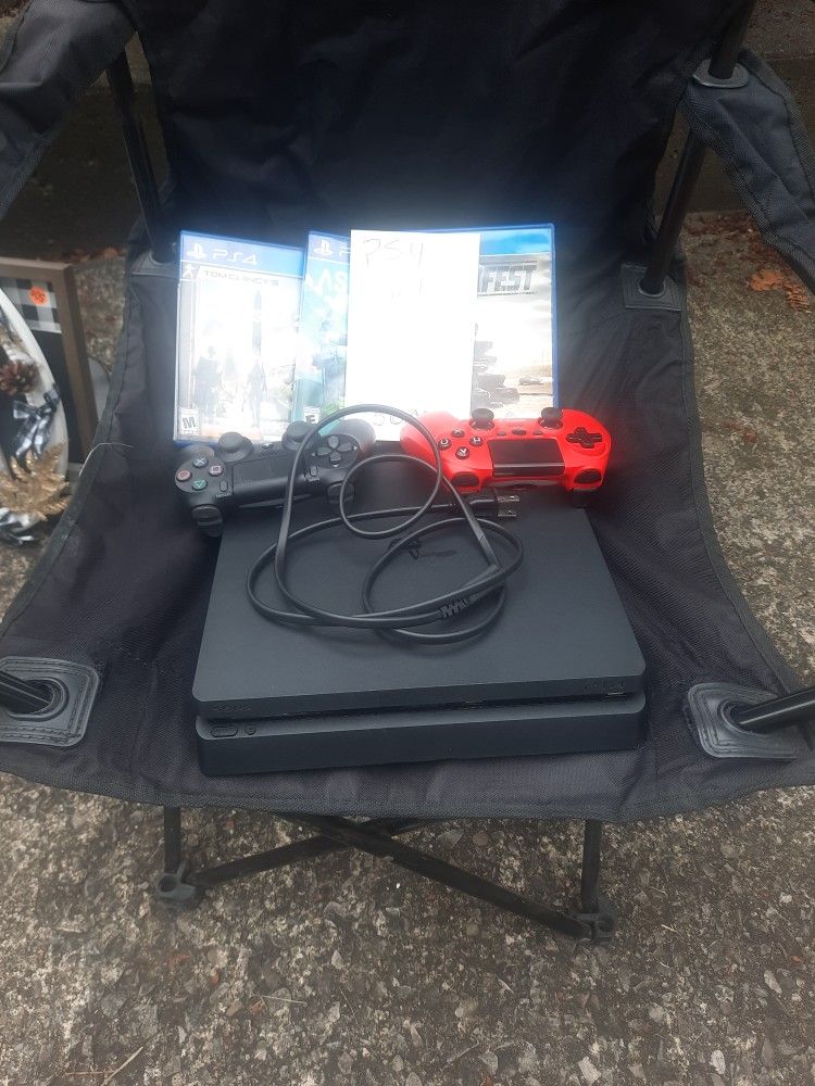 PS4