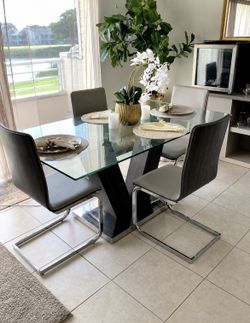 Kendall Dining set