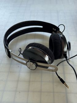 Sennheiser Momentum Wired Headphones