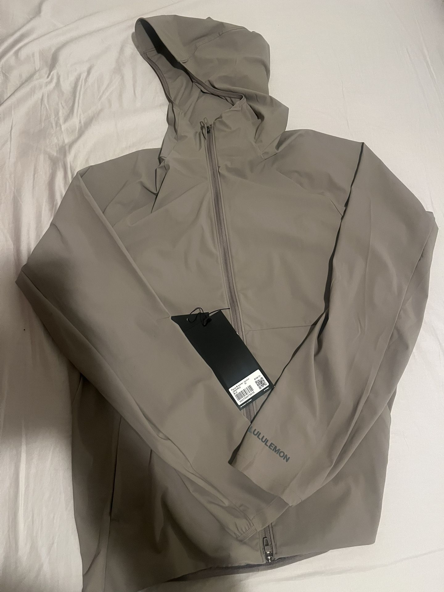 Lululemon Brand New Size M