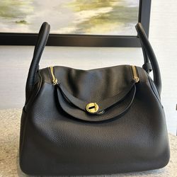 Hermes Lindy Size 30 Togo Leather Real Leather (Price $235)