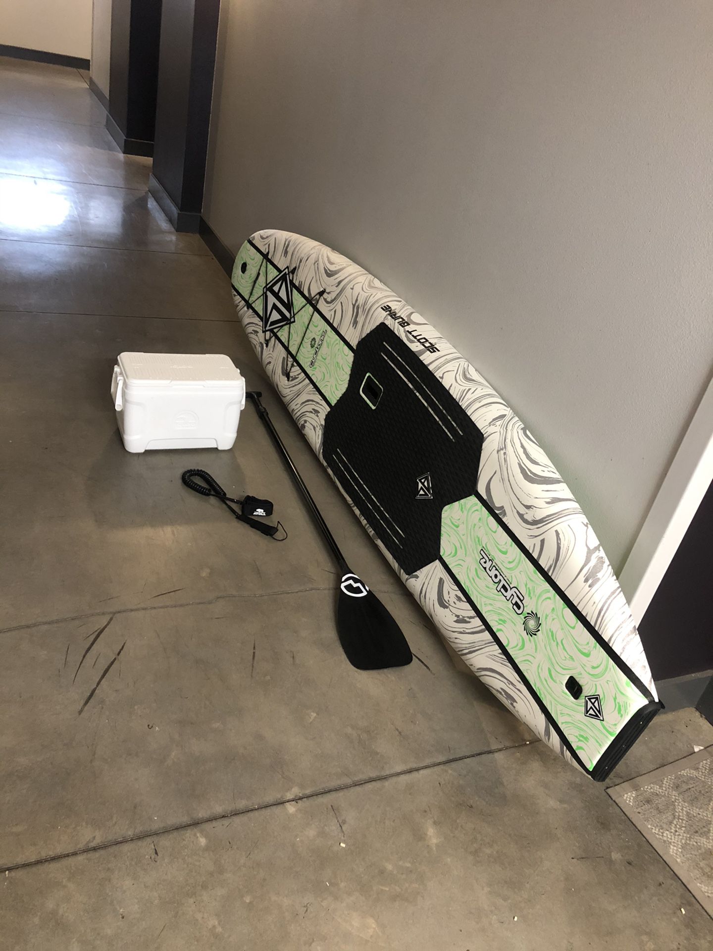 New Scott Burke 10’6” SUP paddle board package