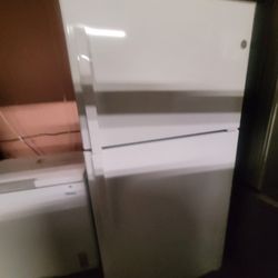 Refrigerator General Electric 
