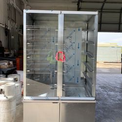 Dry Bakery Display Case - Panera 