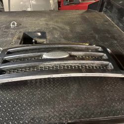 2005-2007 Ford F250 F350 grill