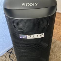 Portable Bluetooth Karaoke Party Speaker - SONY SRS-XV800 - MINT!
