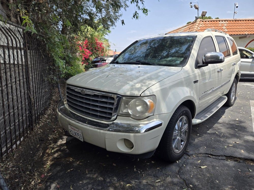 2009 Chrysler Aspen Hybrid