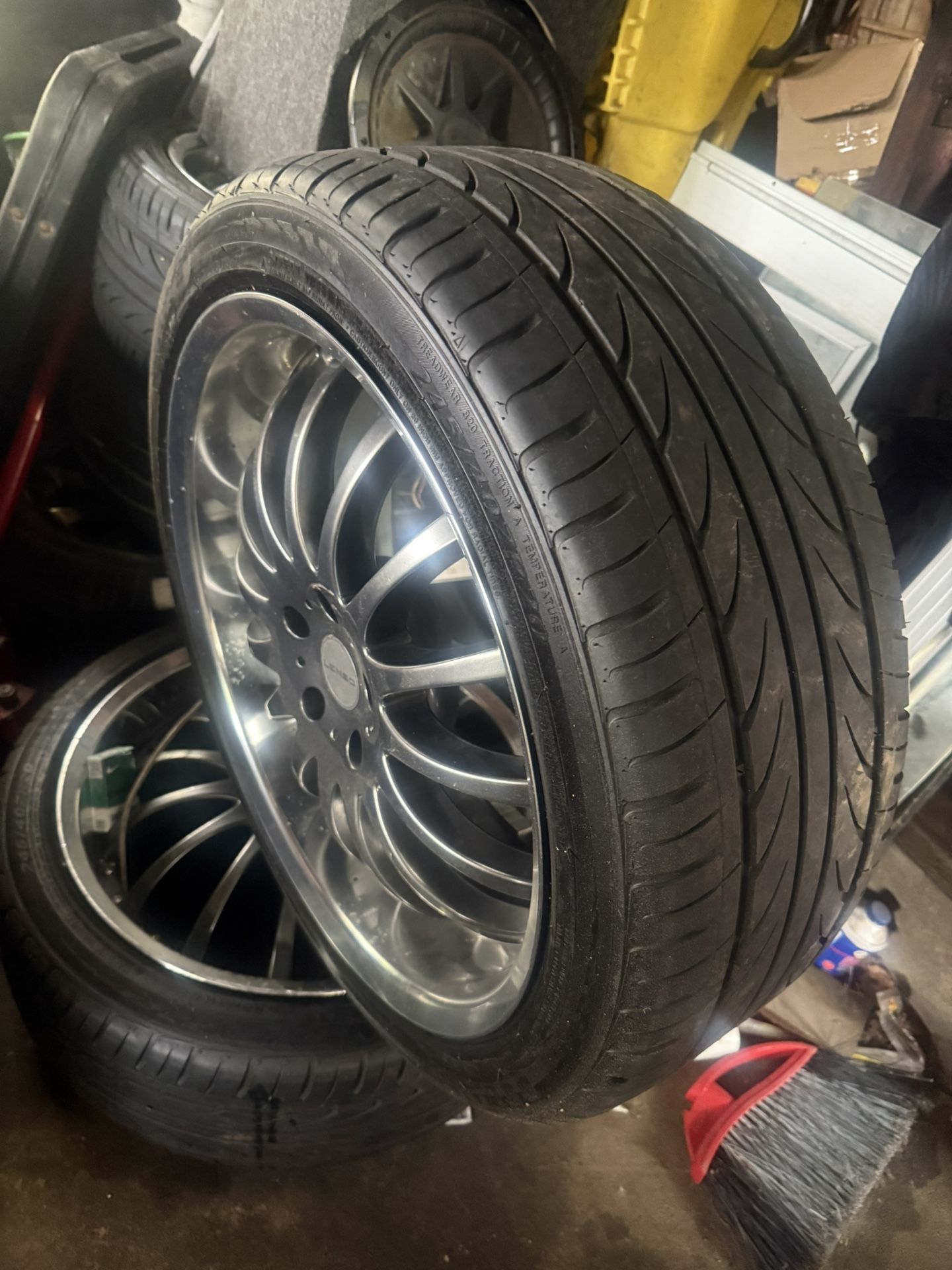 20s NEW TIRES