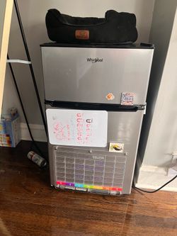Mini fridge