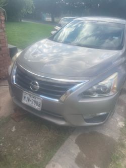 Nissan Altima 2014