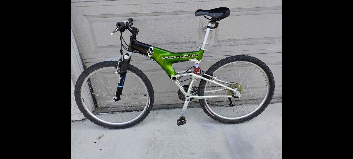 Schwinn Mt. Bike Carbon Fiber