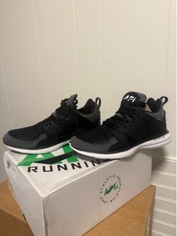 APL Ascend W Running Shoes Black White Women's 8.5 New in box