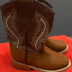 Toddler Boots. Size 9c 