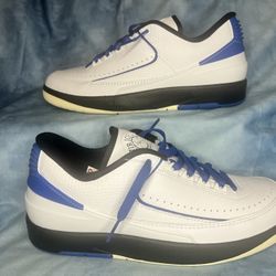Air Jordan 2 Retro Low “Varsity Royal”