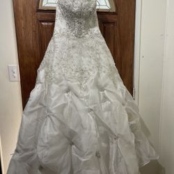 Allure Bridals Wedding Dress