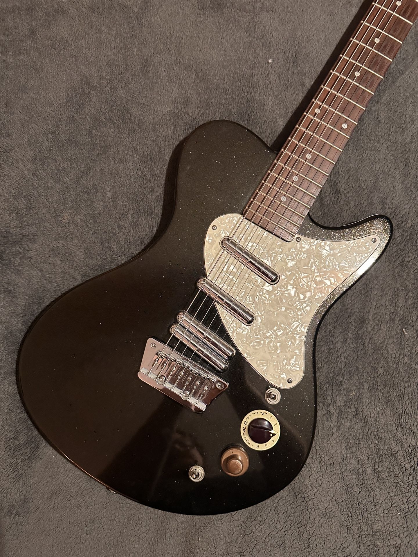 Danelectro 7-String