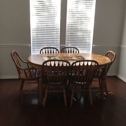 Breakfast Table With Wooden Chair