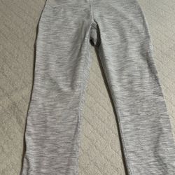 Leggings  Capri Lululemon Size 8