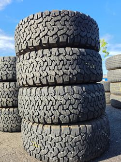 285 70 17 Bfgoodrich Ko2 tires Con 80% de Vida Las 4