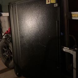 2019 GMC sierra/ Chevy Truck Bed Cover OBO OBO