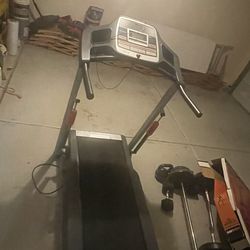 Treadmill  Pro Form Xt90