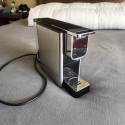 SUR LA TABLE COFFE MACHINE