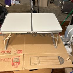 Foldable Laptop Tray Table 