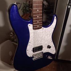 CUSTOM FENDER STRAT GUITAR