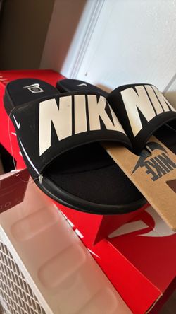 Nike Slide Sandals Black and White