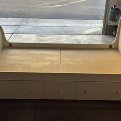 Twin White Sleigh Trundle Bed