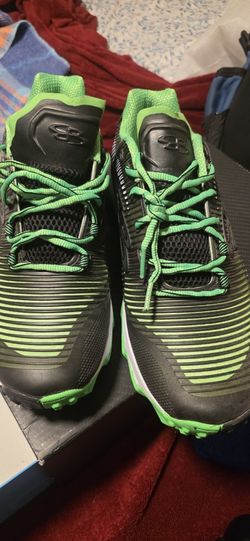 NEW Boombah Aftershock Men’s Turf Shoes - Size 10.5