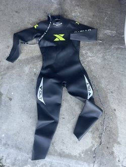 Brand New Wet Suit