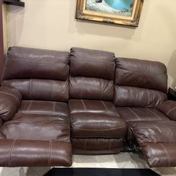 Dual reclining Sofa