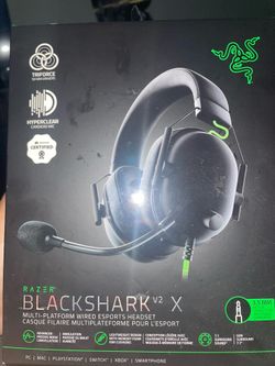 Black shark V2 X headset works with PS5, Xbox and PC