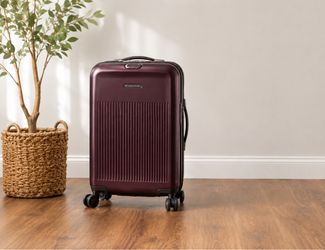 New Briggs and Riley 21" Global Spinner-Plum
