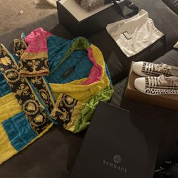 Authentic  Gucci,Versace,Burberry 