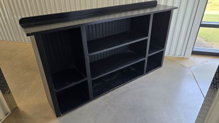 Blabk solid wood shelves