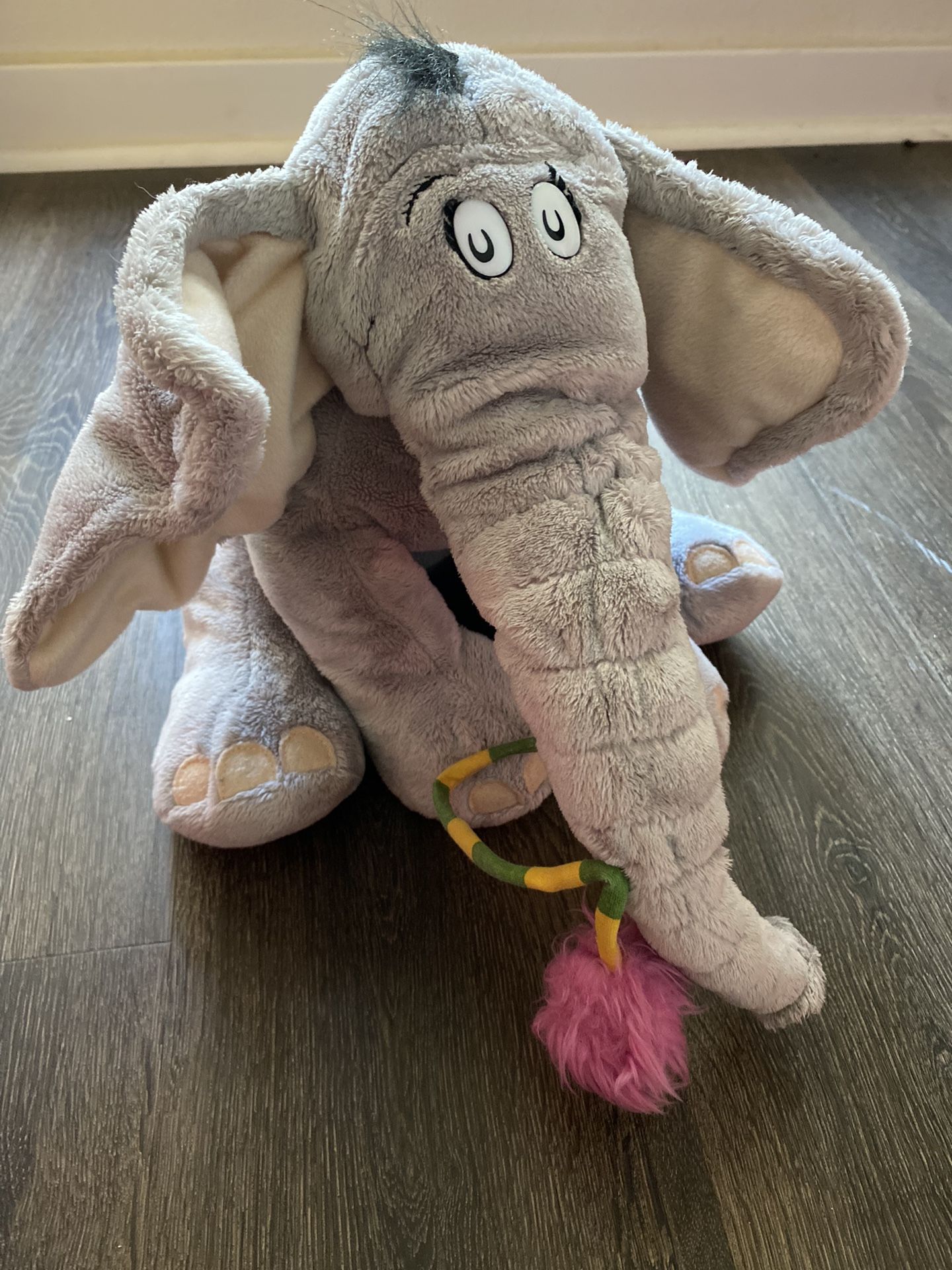VTG Horton Hears a Who Dr Seuss Plush Macy's 2008 Stuffed Elephant