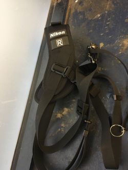 Nikon BlackRapid Breathe Curve Camera Strap