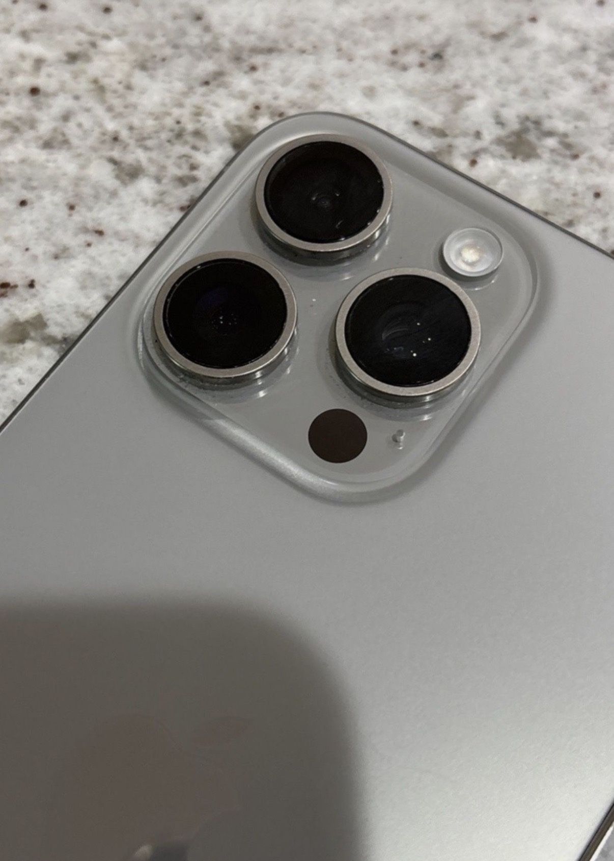 iPhone 15 Pro Max Natural Titanium 256GB