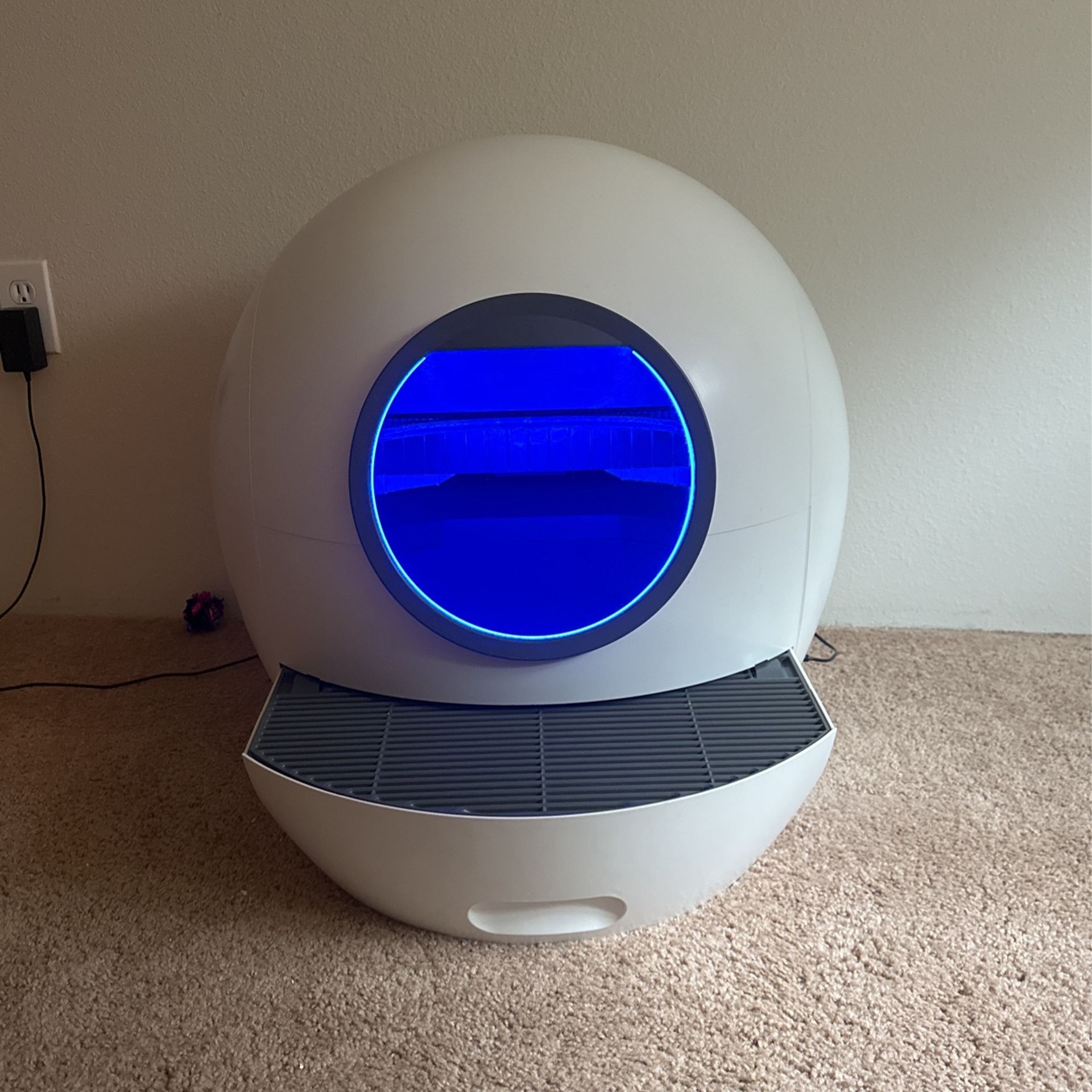 Automatic Litter Box