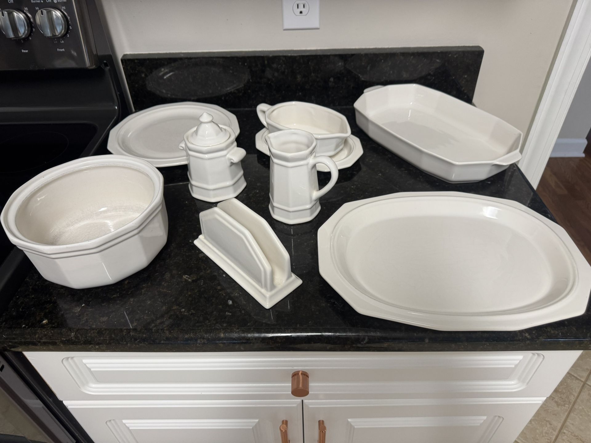 Pfaltzgraff Heritage White Ceramic Dinnerware