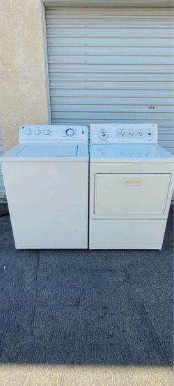 Washer and gas dryer