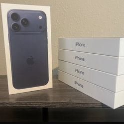 Apple iPhone 17 pro max 256gb unlocked for any carrier (other colors available)