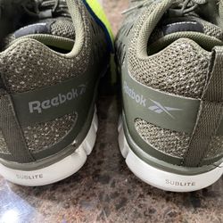 Size 12w Reebok Memory Tech Massage Mens Shoe 