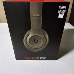 Limited Edition Undefeated Beats By Dre Studio Wired Headphones 